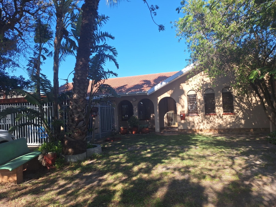 4 Bedroom Property for Sale in Tygerdal Western Cape